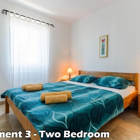 Art Apartments Vrsar Exterior foto