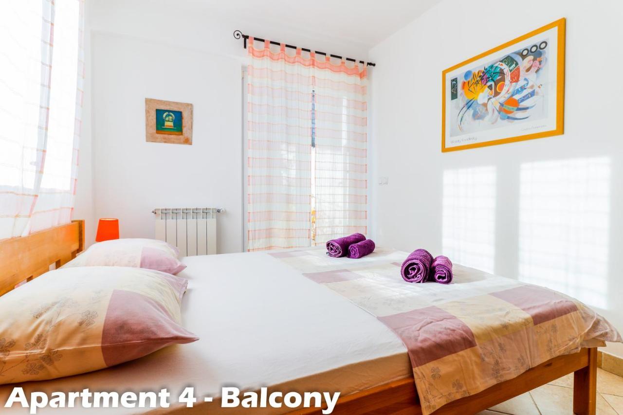 Art Apartments Vrsar Exterior foto