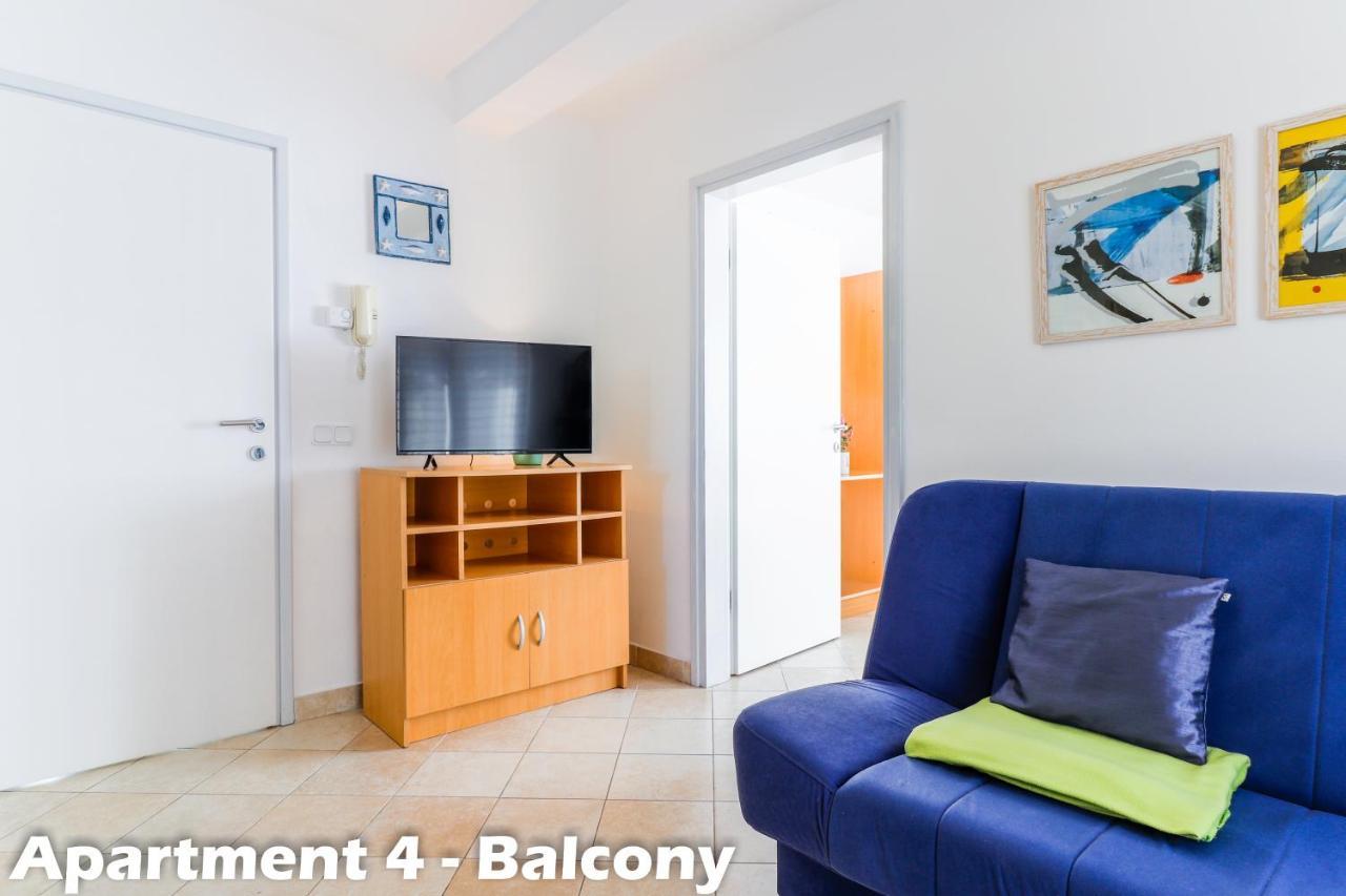 Art Apartments Vrsar Exterior foto